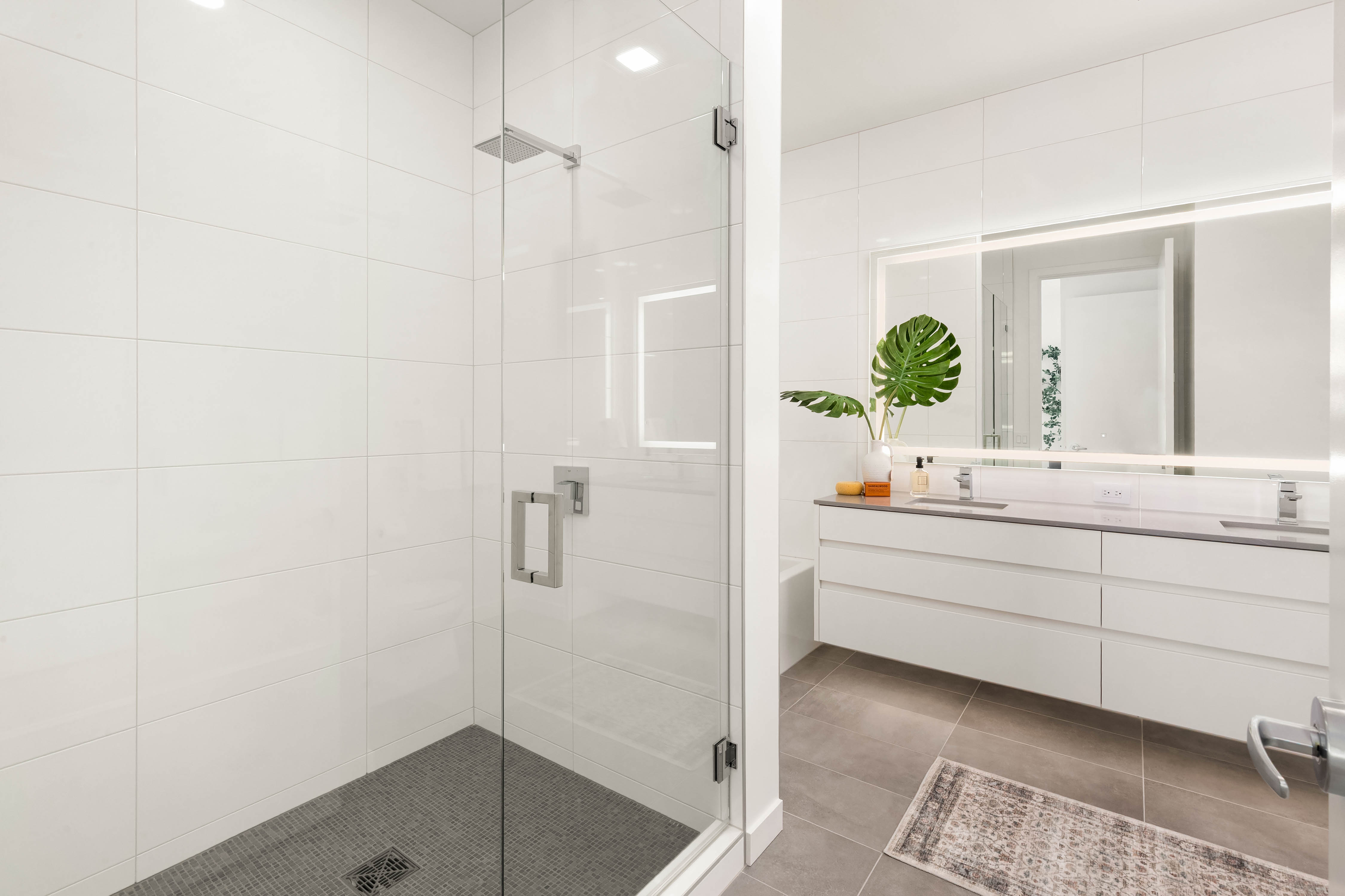 10232 NE 10th St Unit #1807, Bellevue, WA 98004 - 物件實景