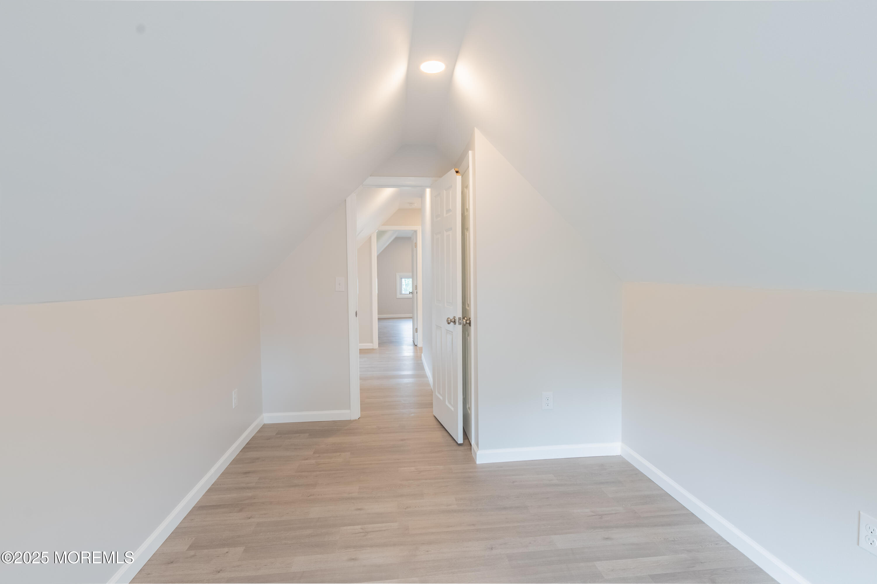 Englishtown, New Jersey, 07726, United States, 6 Bedrooms Bedrooms, ,4 BathroomsBathrooms,Residential,For Sale,1908199