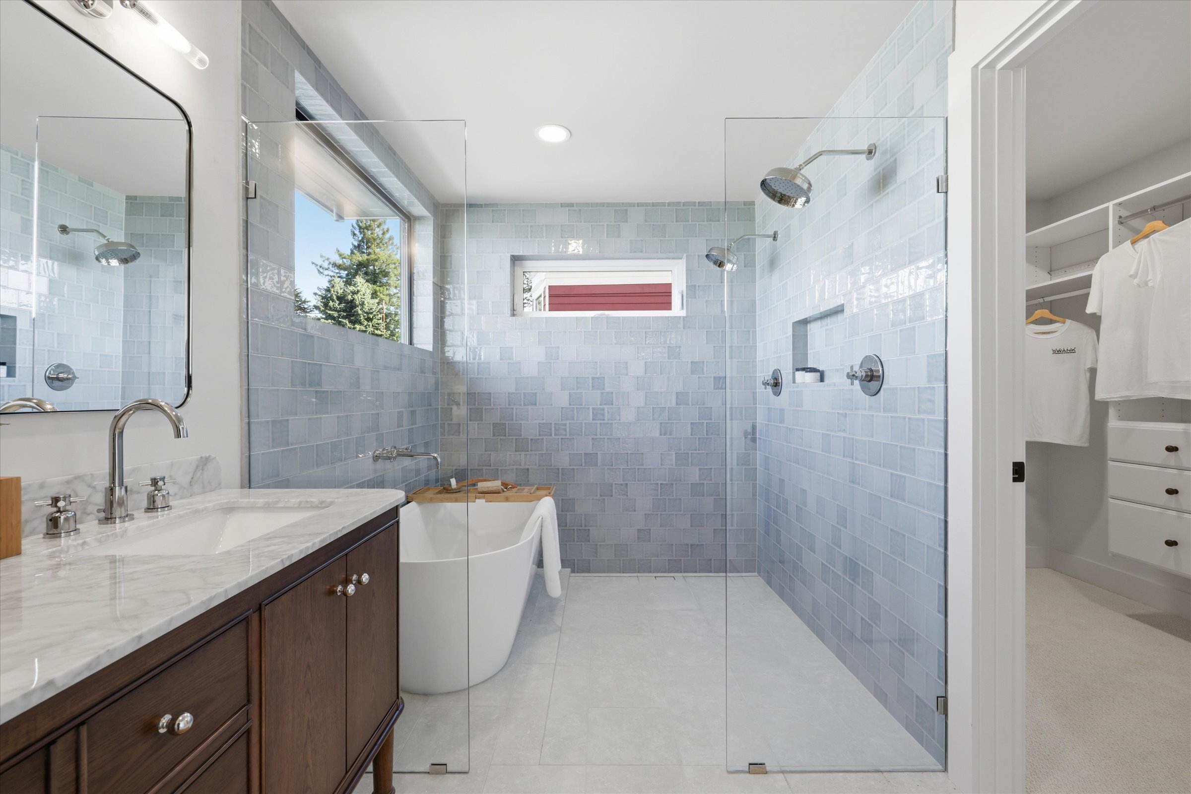  909 32nd Ave S Unit #A, Seattle, WA 98144 - 物件實景