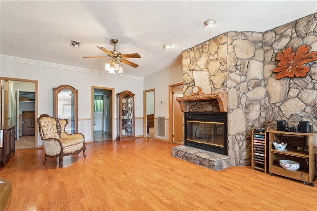 Folsom, Louisiana, 70437, United States, 2 Bedrooms Bedrooms, ,1 BathroomBathrooms,Residential,For Sale,1897363