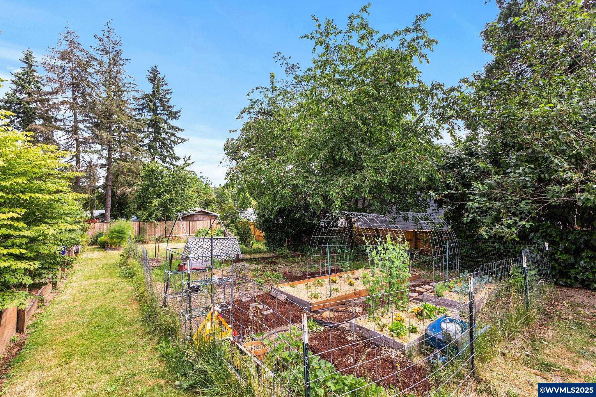 Salem, Oregon, 97302, United States, 3 Bedrooms Bedrooms, ,3 BathroomsBathrooms,Residential,For Sale,1829333