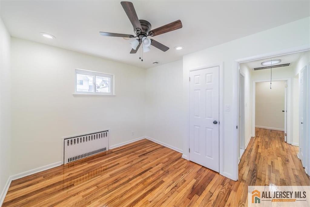 Iselin, New Jersey, 08830, United States, 3 Bedrooms Bedrooms, ,2 BathroomsBathrooms,Residential,For Sale,2010033