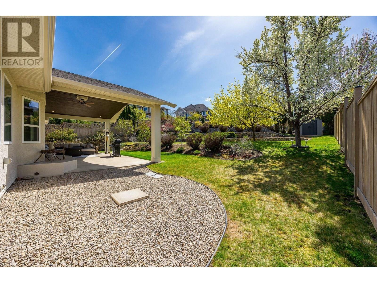 KELOWNA, British Columbia, V1W 4K9, CA, 4 Bedrooms Bedrooms, ,3 BathroomsBathrooms,Residential,For Sale,1865422