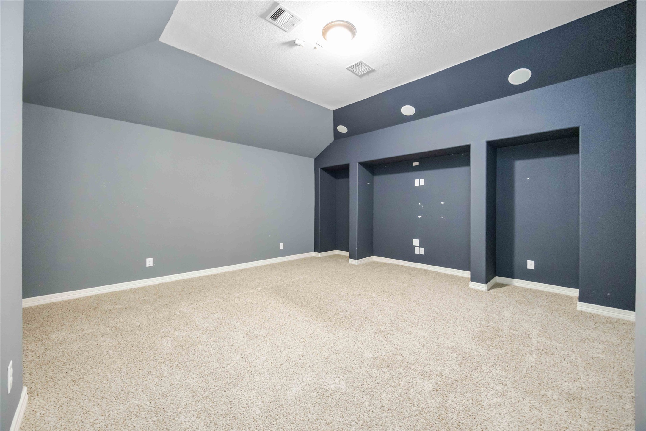 Missouri City, Texas, 77459, United States, 5 Bedrooms Bedrooms, ,4 BathroomsBathrooms,Residential,For Sale,1906951