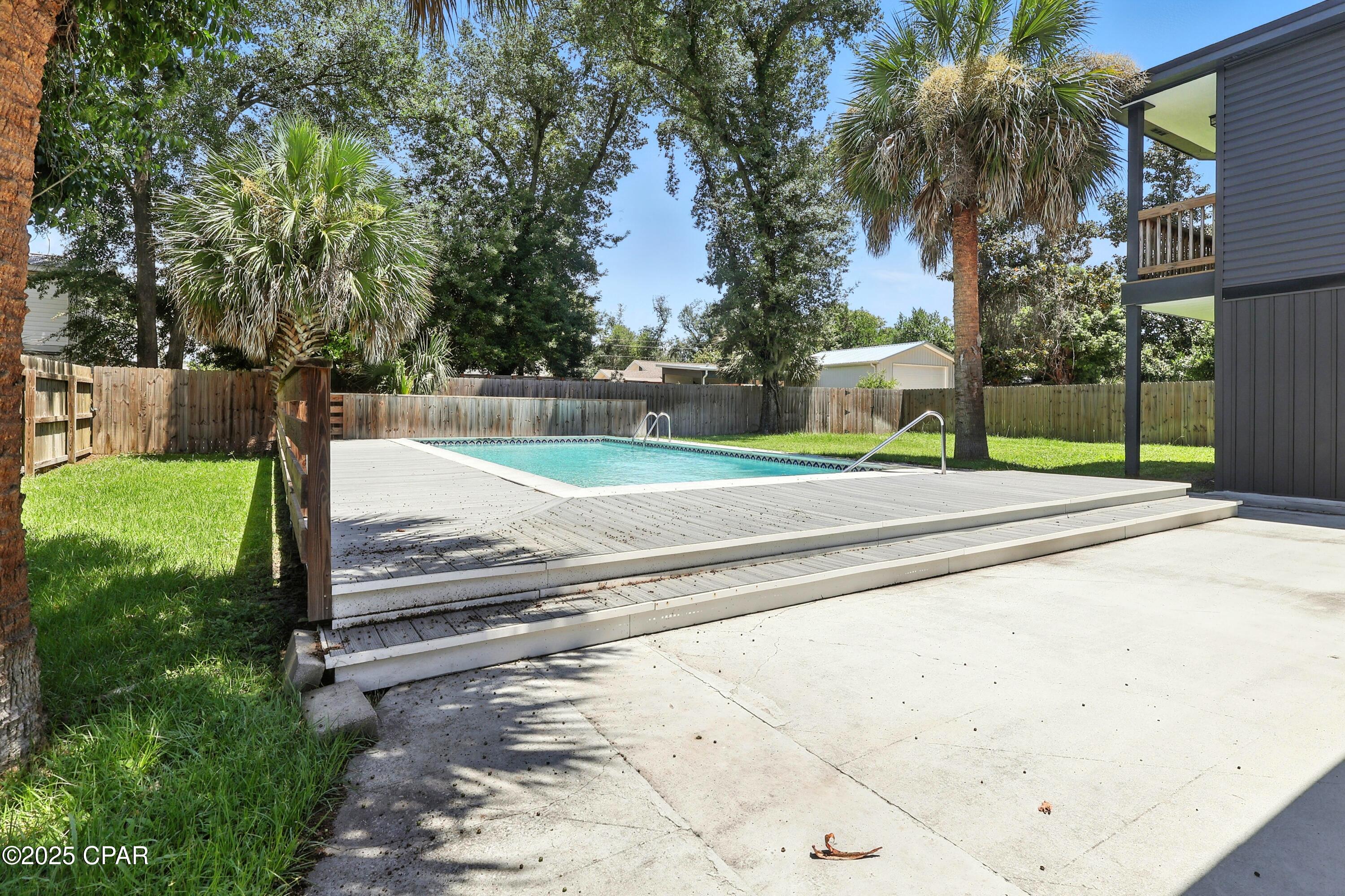 Panama City, Florida, 32401, United States, 4 Bedrooms Bedrooms, ,3 BathroomsBathrooms,Residential,For Sale,1911337
