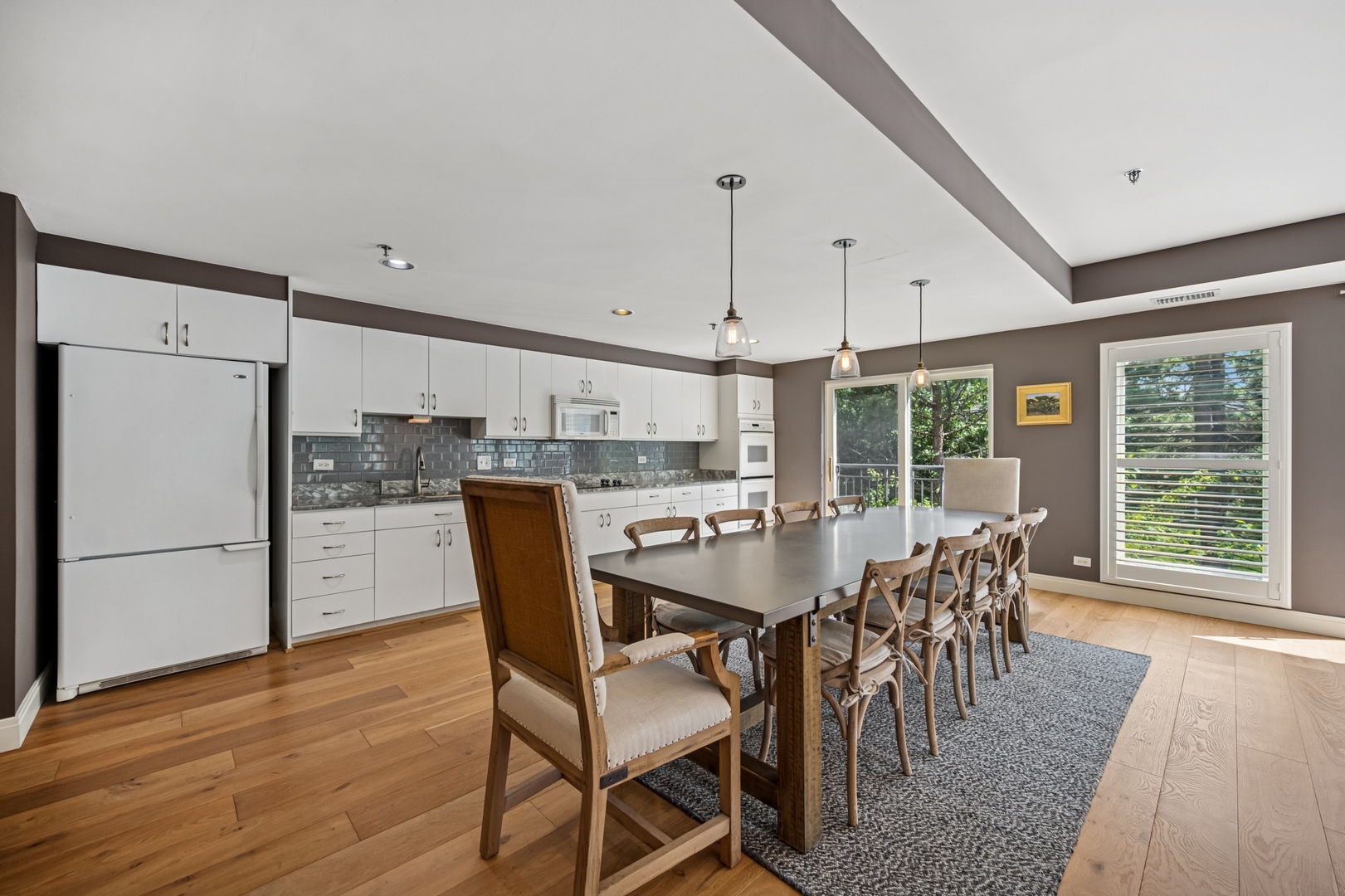 Lake Forest, Illinois, 60045, United States, 3 Bedrooms Bedrooms, ,2 BathroomsBathrooms,Residential,For Sale,1940647