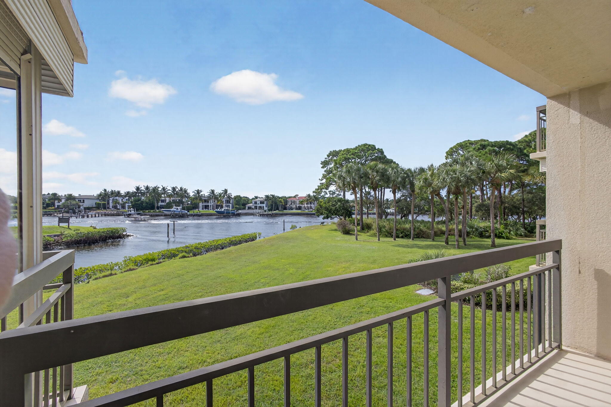 Jupiter, Florida, 33477, United States, 2 Bedrooms Bedrooms, ,2 BathroomsBathrooms,Residential,For Sale,1989274