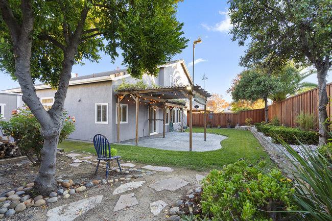 Hollister, California, 95023, United States, 4 Bedrooms Bedrooms, ,3 BathroomsBathrooms,Residential,For Sale,2006459