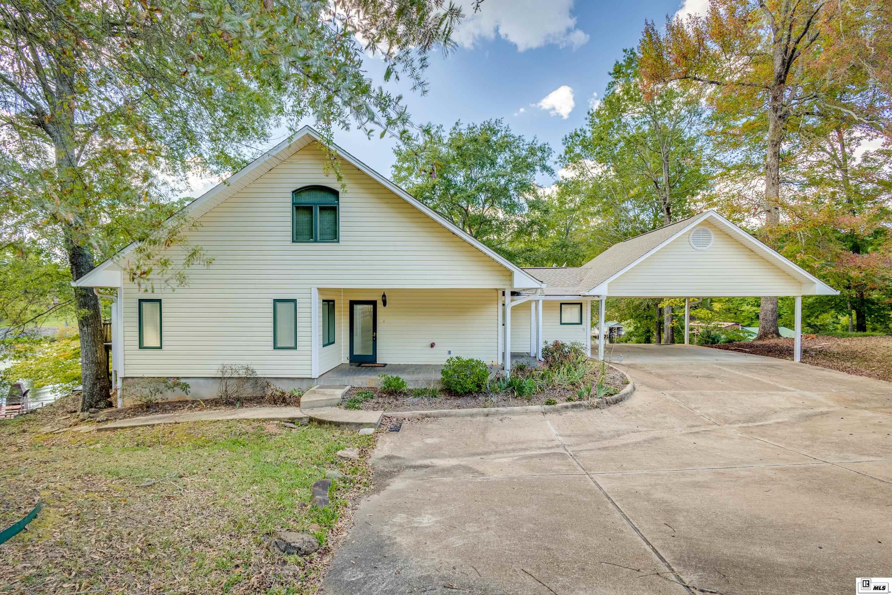 429 ROBINSON LANE, Homer, Louisiana, 71040, United States, 4 Bedrooms Bedrooms, ,2 BathroomsBathrooms,Residential,For Sale,429 ROBINSON LANE,1634667