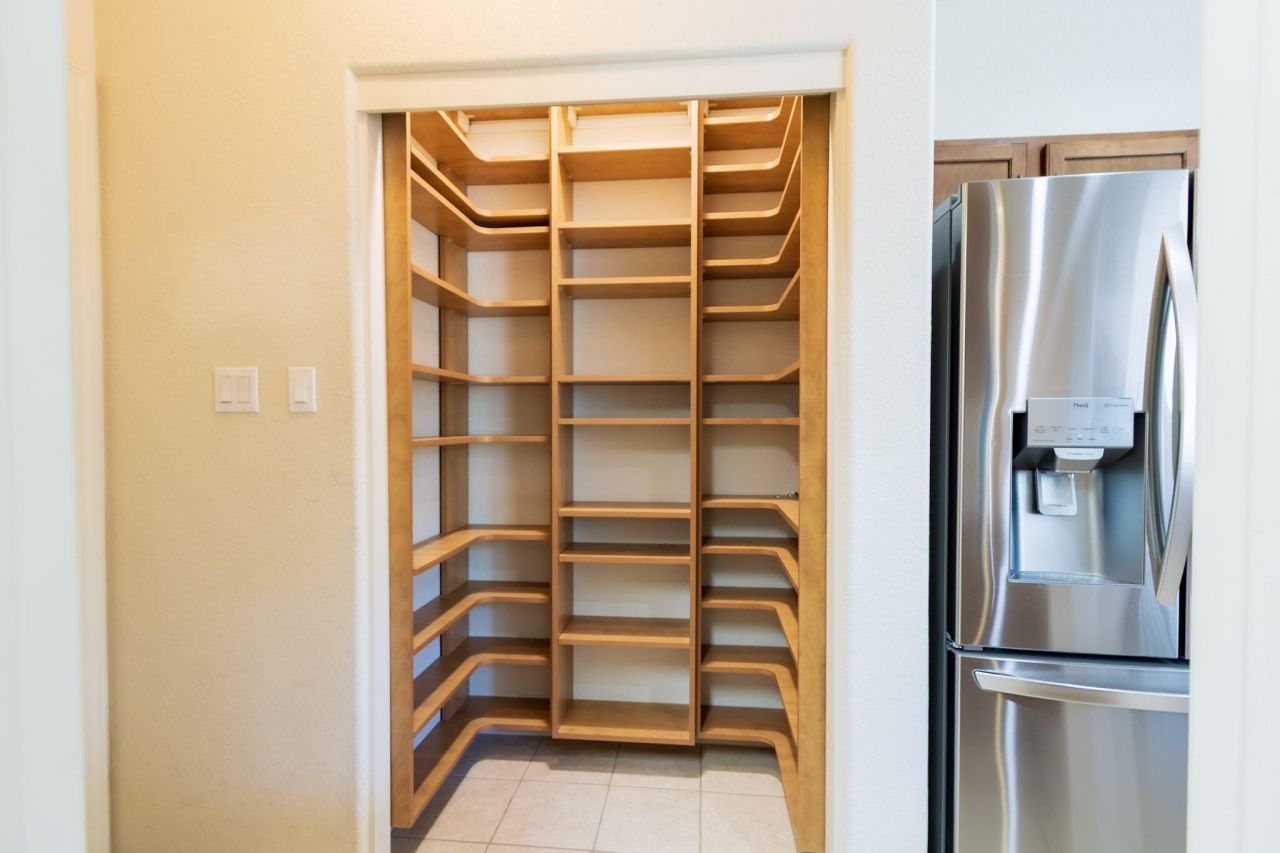 Rio Rancho, New Mexico, 87124, United States, 5 Bedrooms Bedrooms, ,3 BathroomsBathrooms,Residential,For Sale,1898268