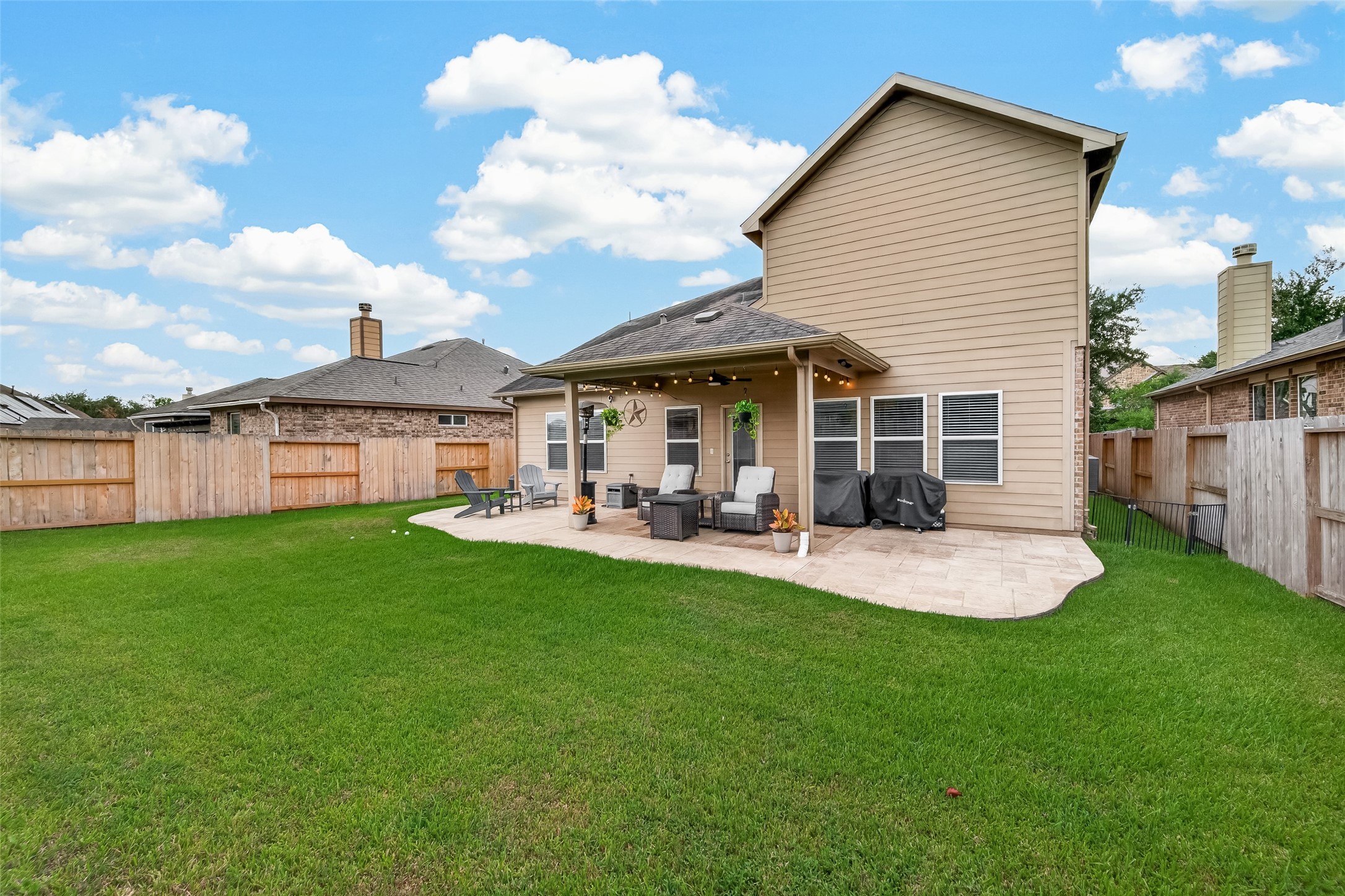 21718 Venture Park Drive - 物件實景