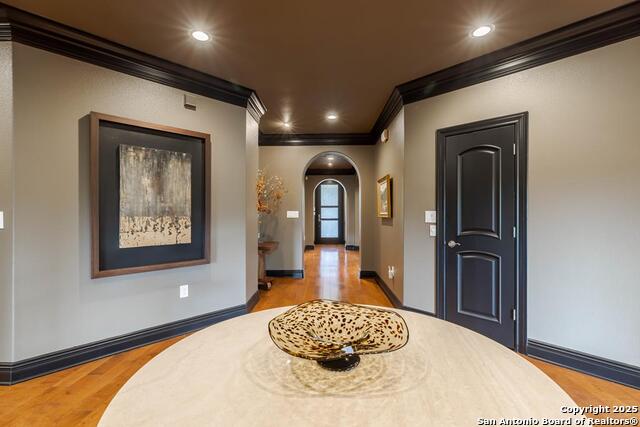 Kerrville, Texas, 78028, United States, 3 Bedrooms Bedrooms, ,5 BathroomsBathrooms,Residential,For Sale,2002540