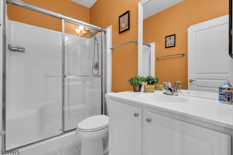 Franklin Twp., New Jersey, 08873, United States, 3 Bedrooms Bedrooms, ,3 BathroomsBathrooms,Residential,For Sale,1991014