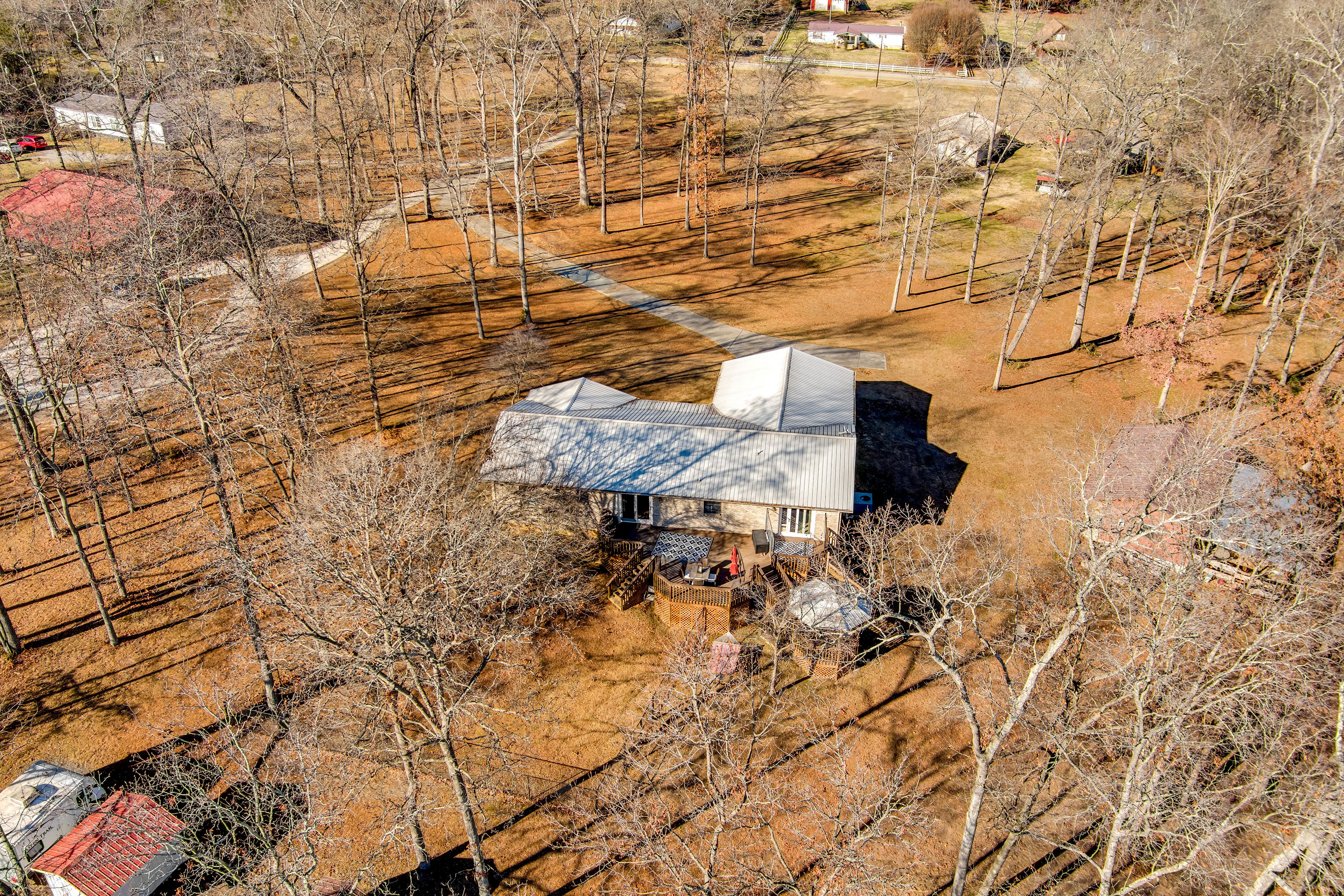 Loudon, Tennessee, 37774, United States, 3 Bedrooms Bedrooms, ,3 BathroomsBathrooms,Residential,For Sale,2011401