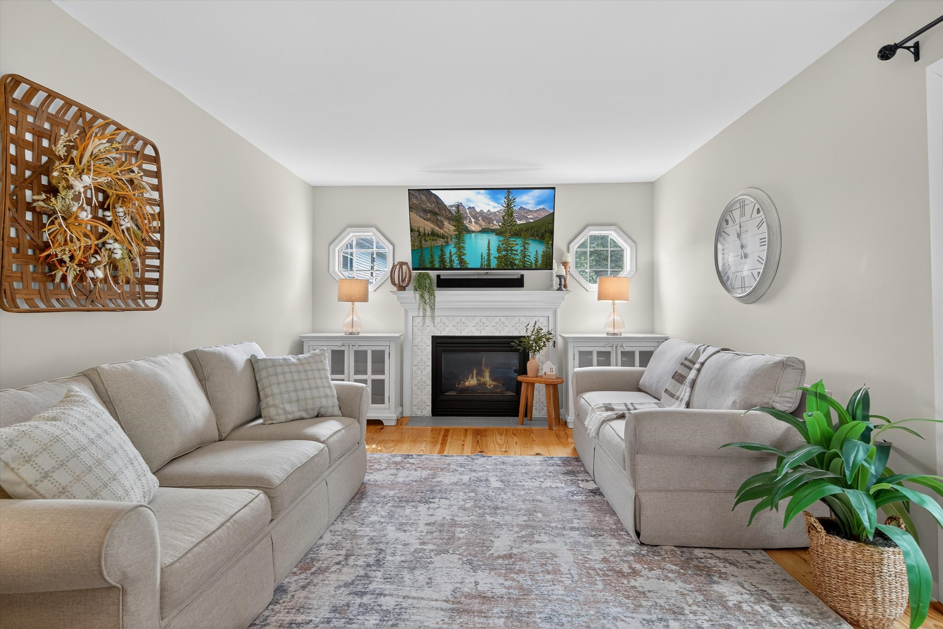 Montgomery, New York, 12549, United States, 4 Bedrooms Bedrooms, ,3 BathroomsBathrooms,Residential,For Sale,1923232