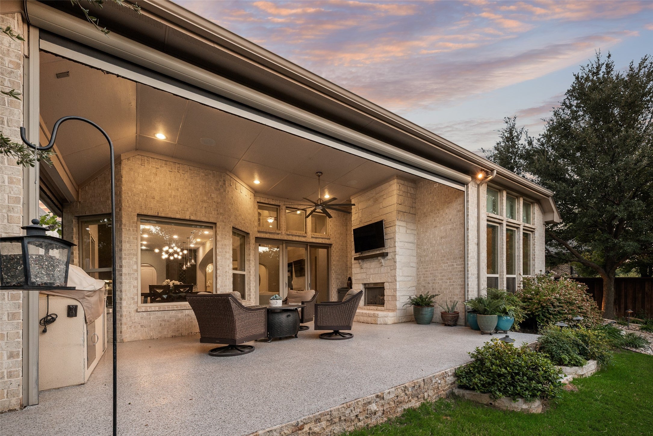 Colleyville, Texas, 76034, United States, 4 Bedrooms Bedrooms, ,5 BathroomsBathrooms,Residential,For Sale,1983129