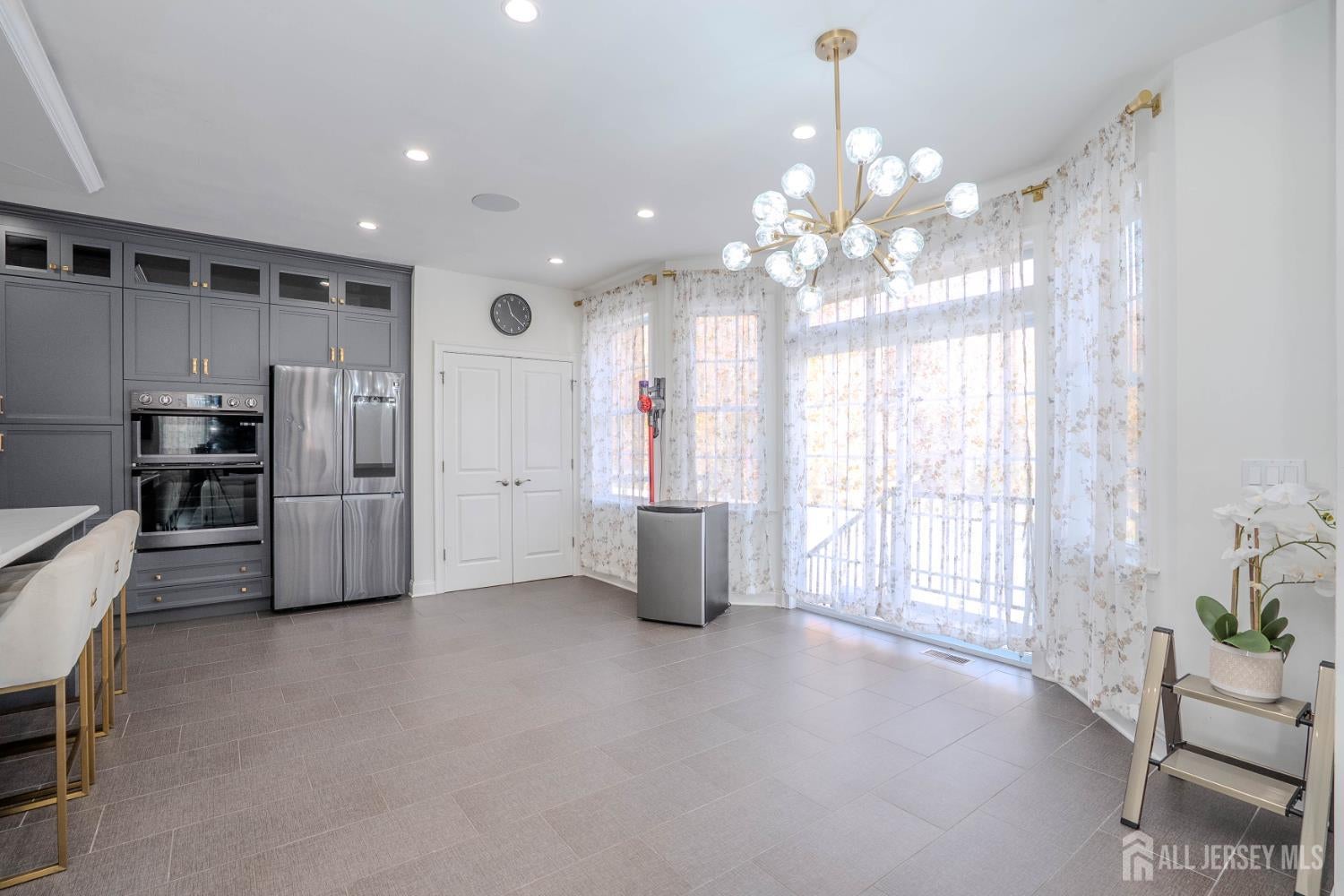 Monroe, New Jersey, 08831, United States, 5 Bedrooms Bedrooms, ,4 BathroomsBathrooms,Residential,For Sale,1987406