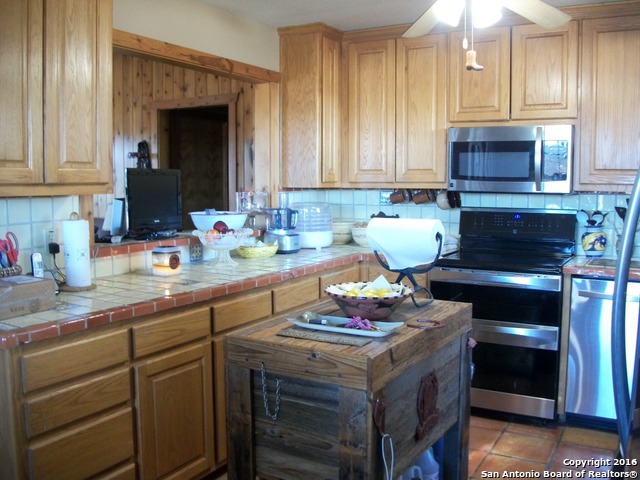 Tarpley, Texas, 78883, United States, 3 Bedrooms Bedrooms, ,2 BathroomsBathrooms,Residential,For Sale,1919539