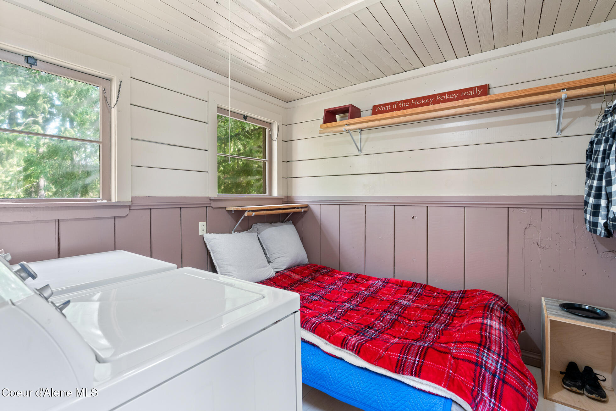 Priest Lake, Idaho, 83856, United States, 3 Bedrooms Bedrooms, ,1 BathroomBathrooms,Residential,For Sale,1978868