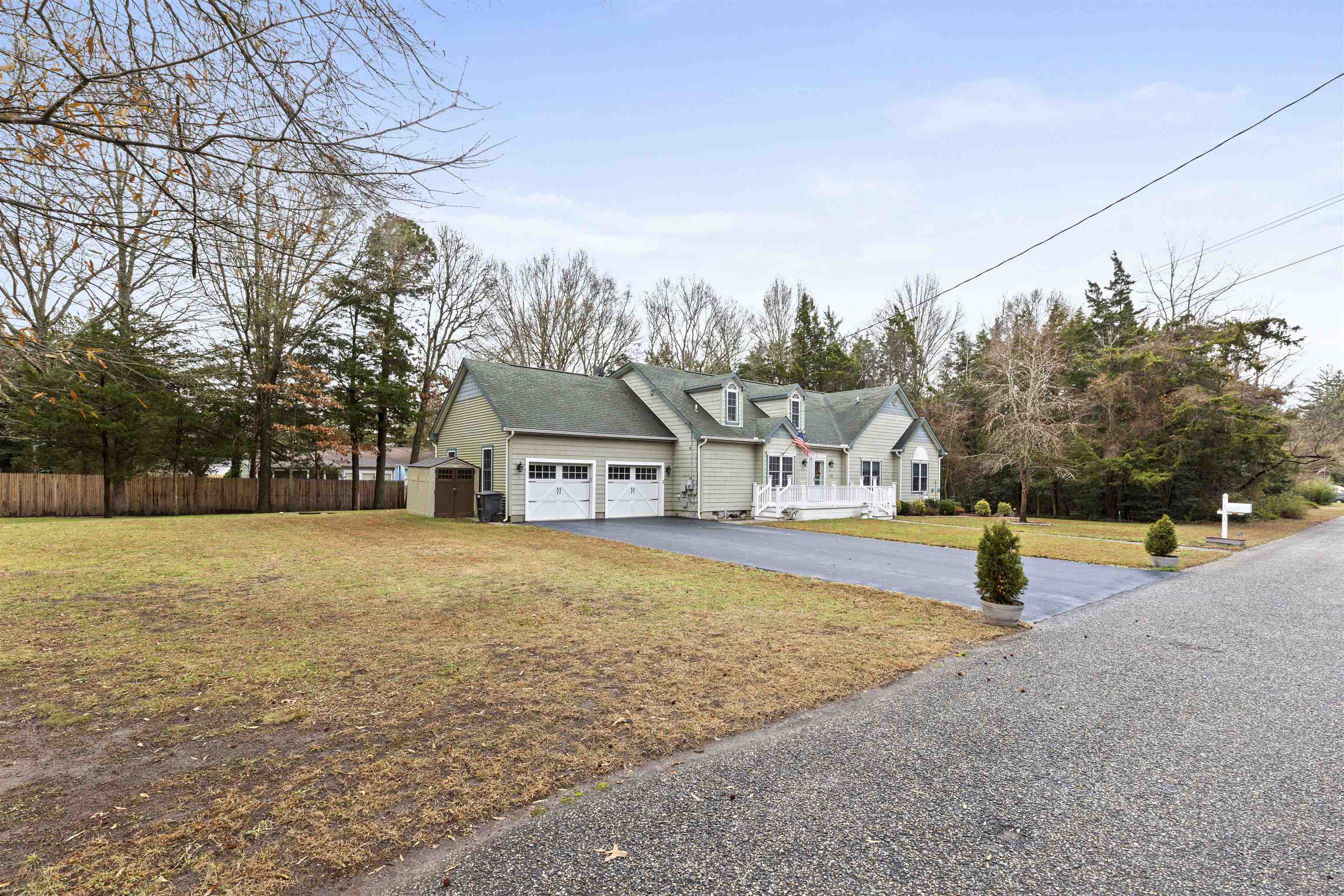 Rio Grande, New Jersey, 08242, United States, 5 Bedrooms Bedrooms, ,3 BathroomsBathrooms,Residential,For Sale,2007453