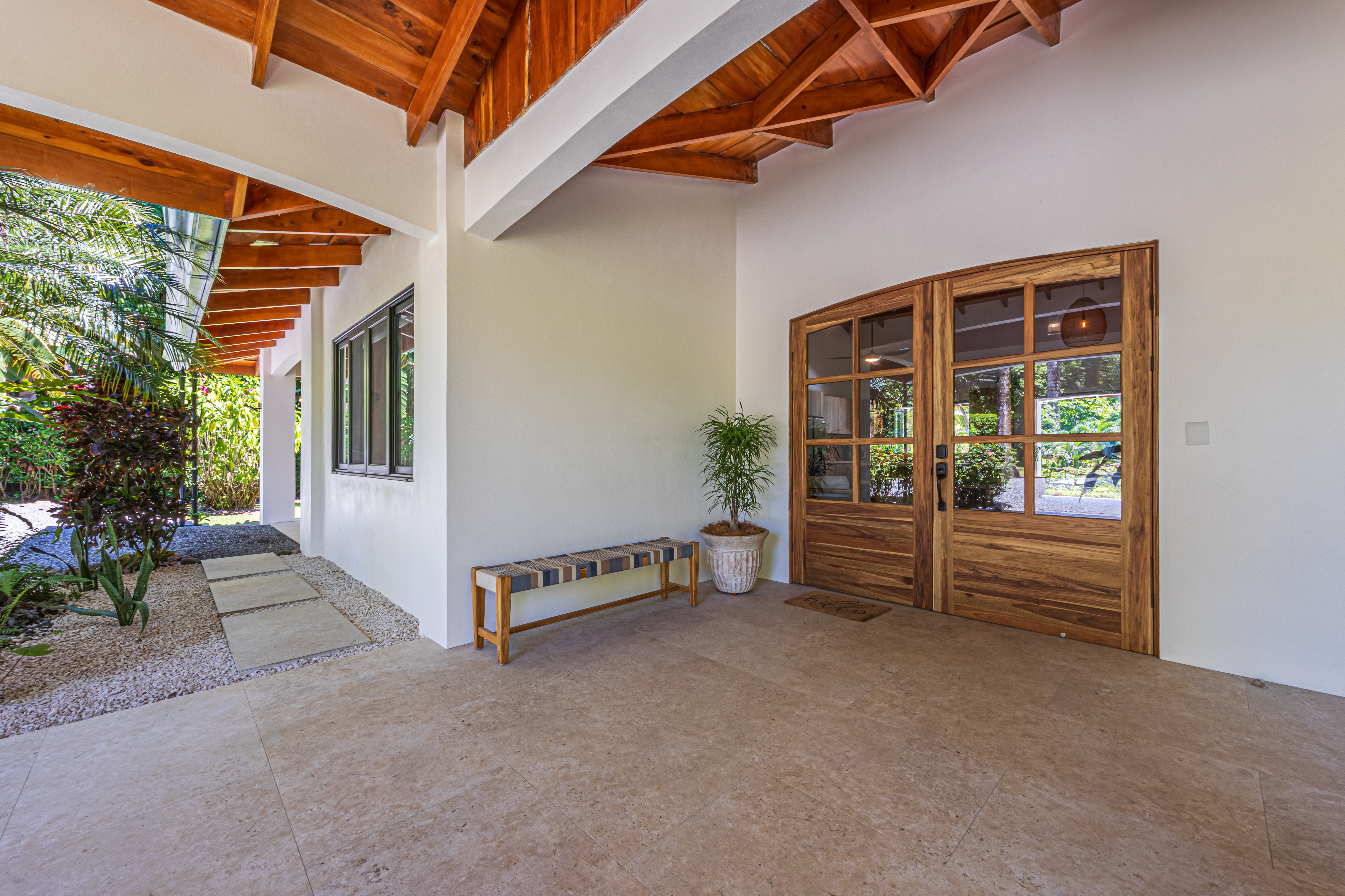 Ojochal, Puntarenas, CR, 4 Bedrooms Bedrooms, ,2 BathroomsBathrooms,Residential,For Sale,1721935