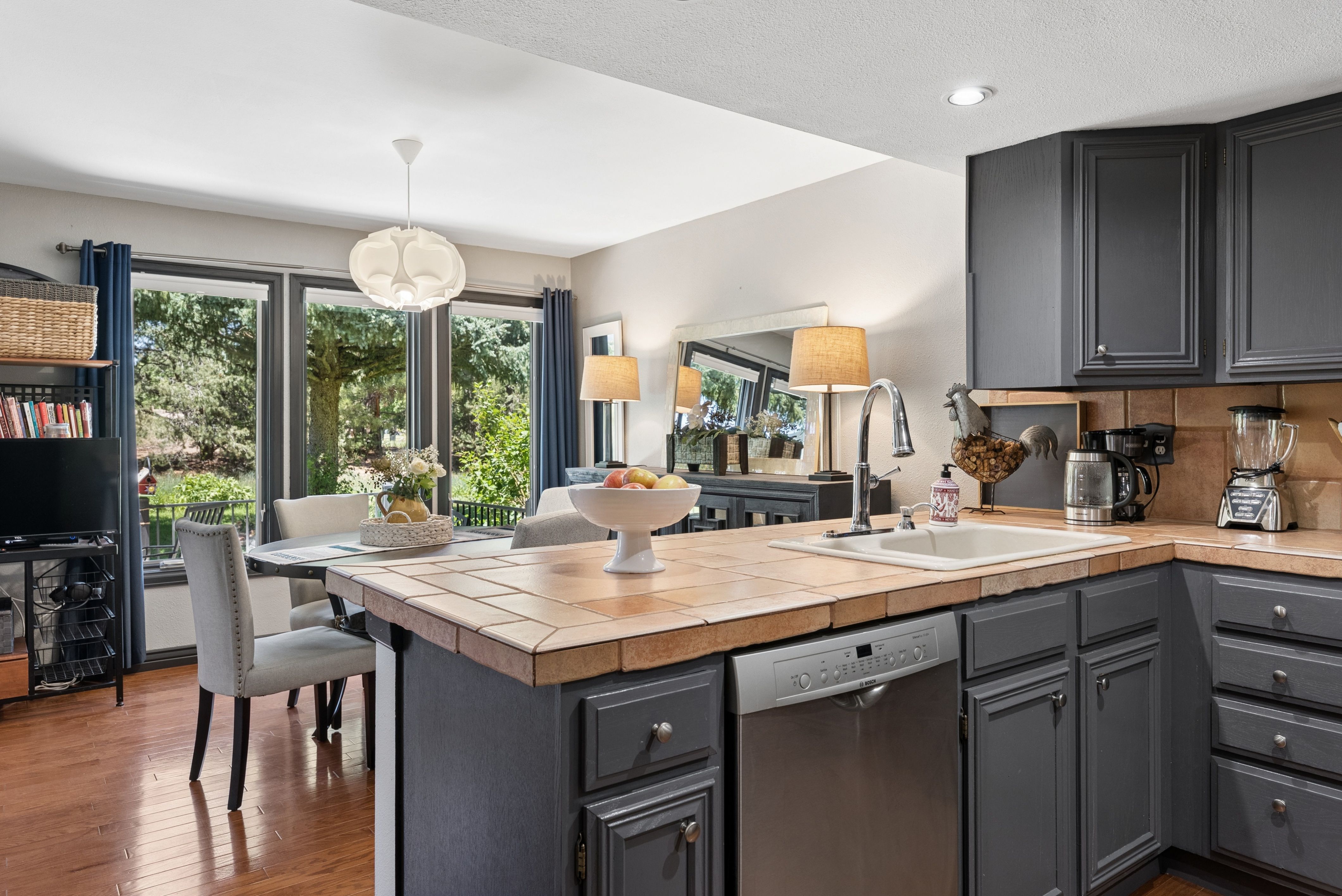  Fairway Living with Front-Row Mountain Views - 物件實景