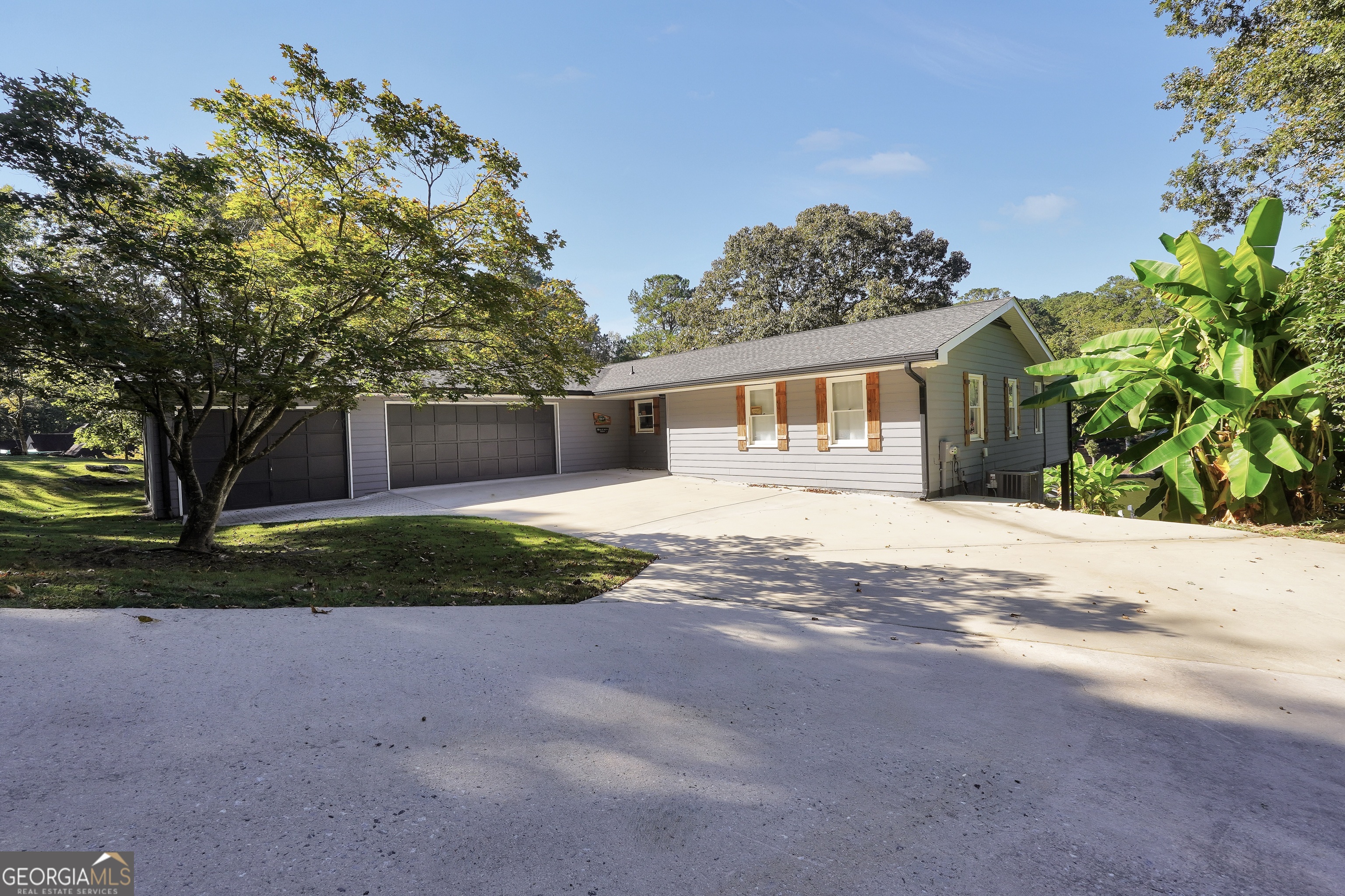Monticello, Georgia, 31064, United States, 5 Bedrooms Bedrooms, ,4 BathroomsBathrooms,Residential,For Sale,1989944