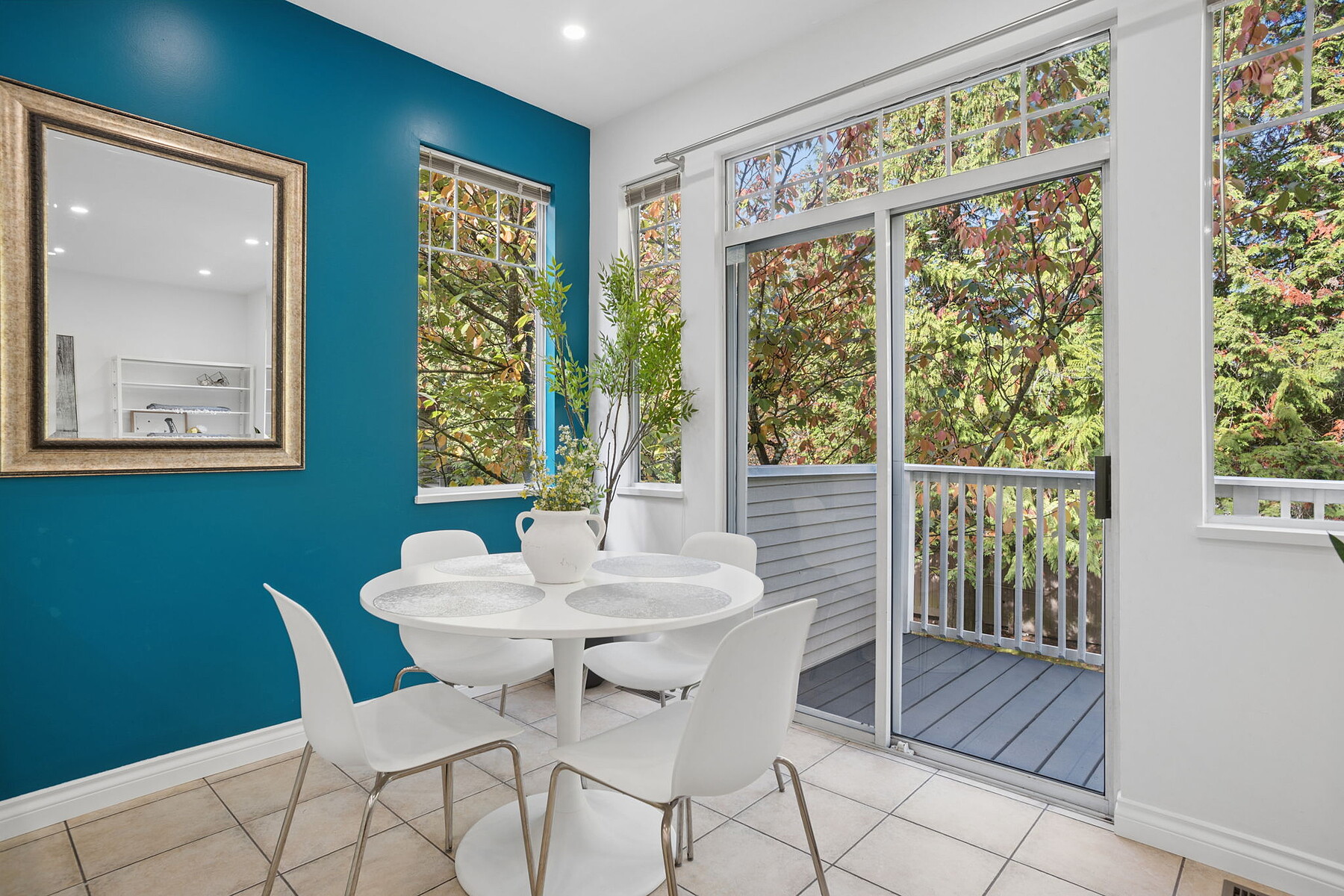  Bright Corner Townhome - 物件實景