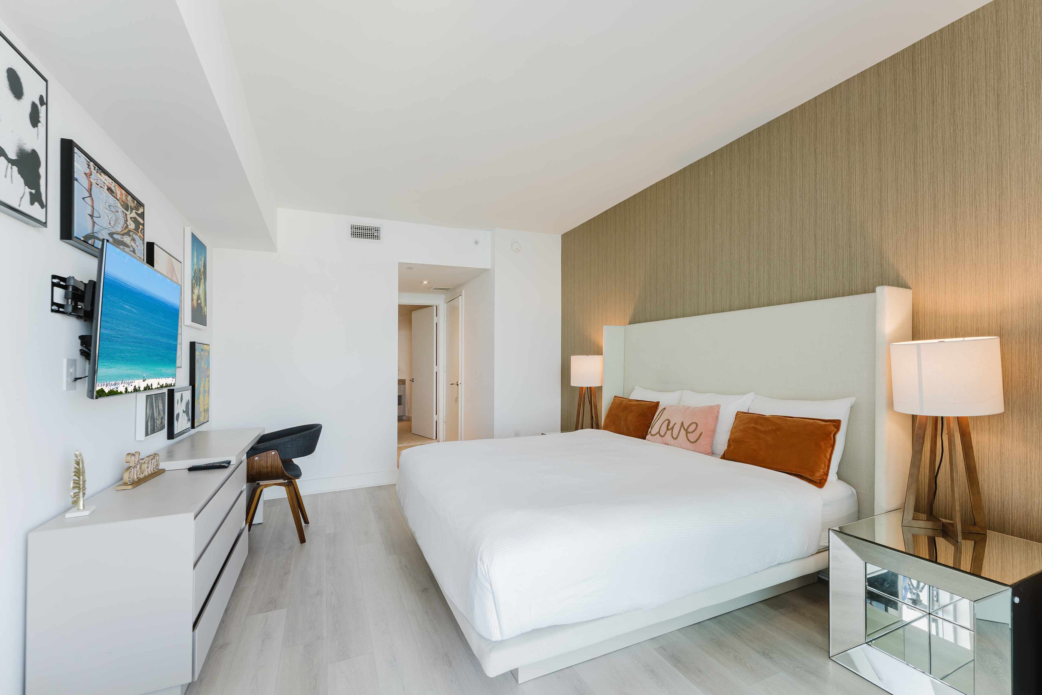  4111 S Ocean Dr, Hollywood, FL, 33019 - 物件實景