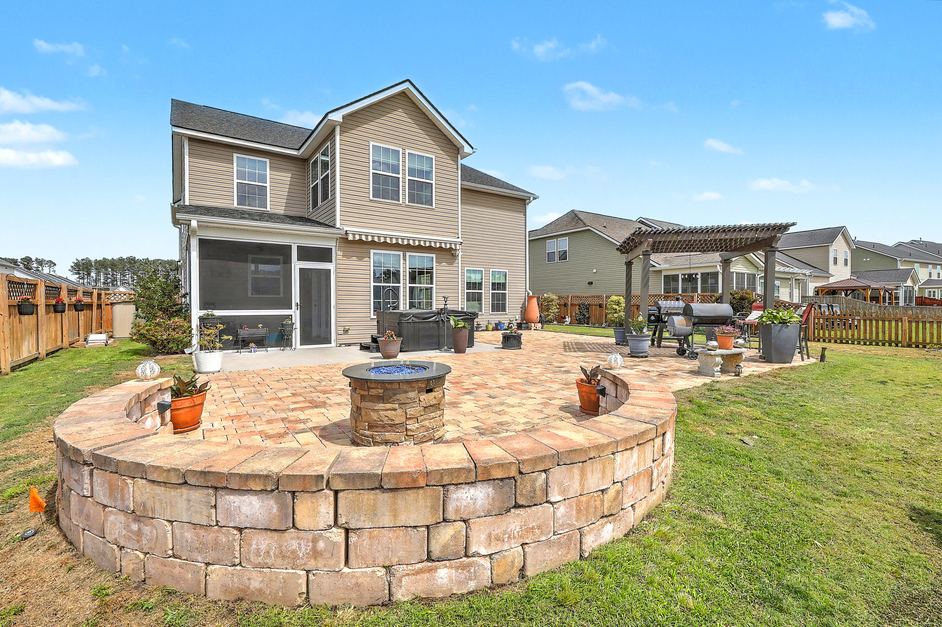 Summerville, South Carolina, 29486, United States, 4 Bedrooms Bedrooms, ,3 BathroomsBathrooms,Residential,For Sale,2038322