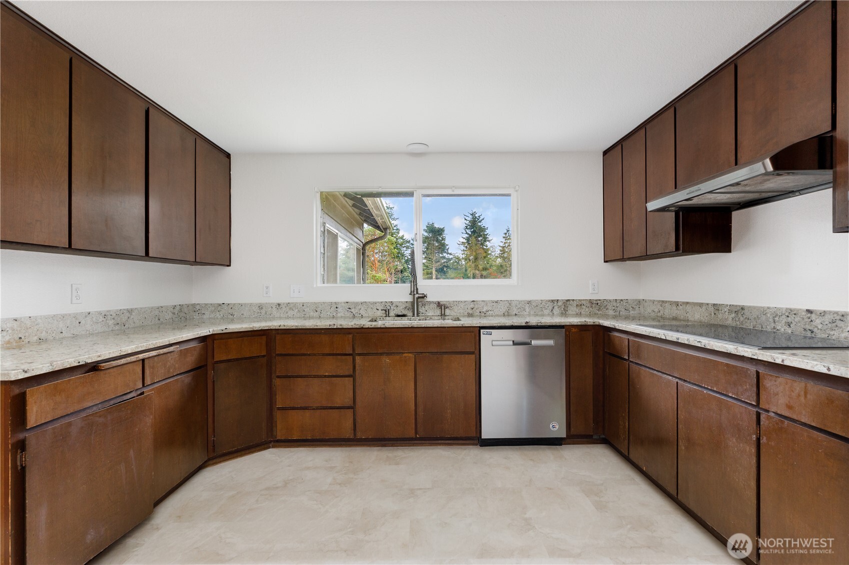 Oak Harbor, Washington, 98277, United States, 3 Bedrooms Bedrooms, ,2 BathroomsBathrooms,Residential,For Sale,1989027