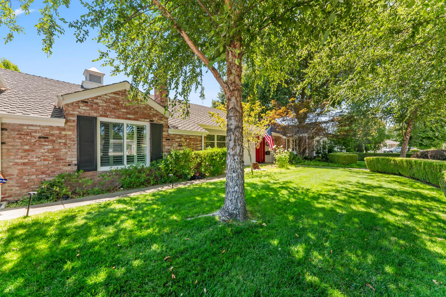 Sacramento, California, 95864, United States, 4 Bedrooms Bedrooms, ,3 BathroomsBathrooms,Residential,For Sale,1906967