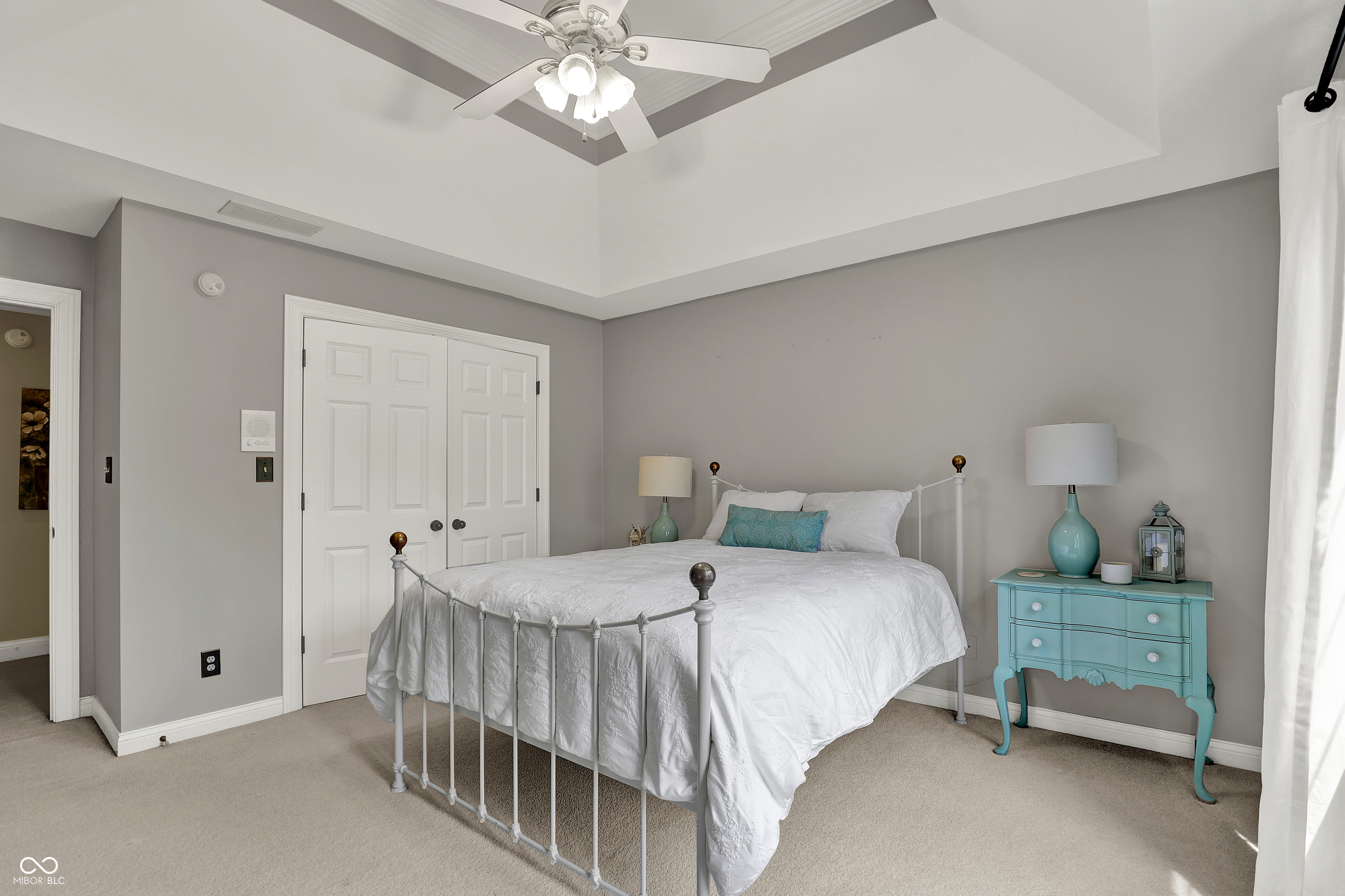 Zionsville, Indiana, 46077, United States, 5 Bedrooms Bedrooms, ,5 BathroomsBathrooms,Residential,For Sale,1978641