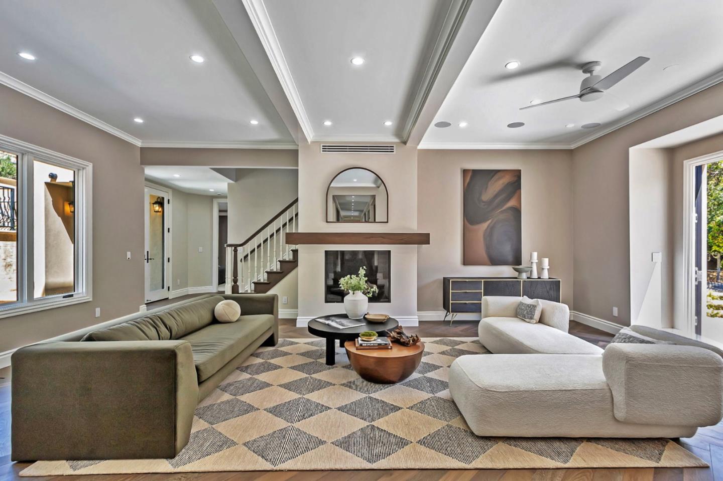 Los Gatos, California, 95032, United States, 8 Bedrooms Bedrooms, ,11 BathroomsBathrooms,Residential,For Sale,1855941