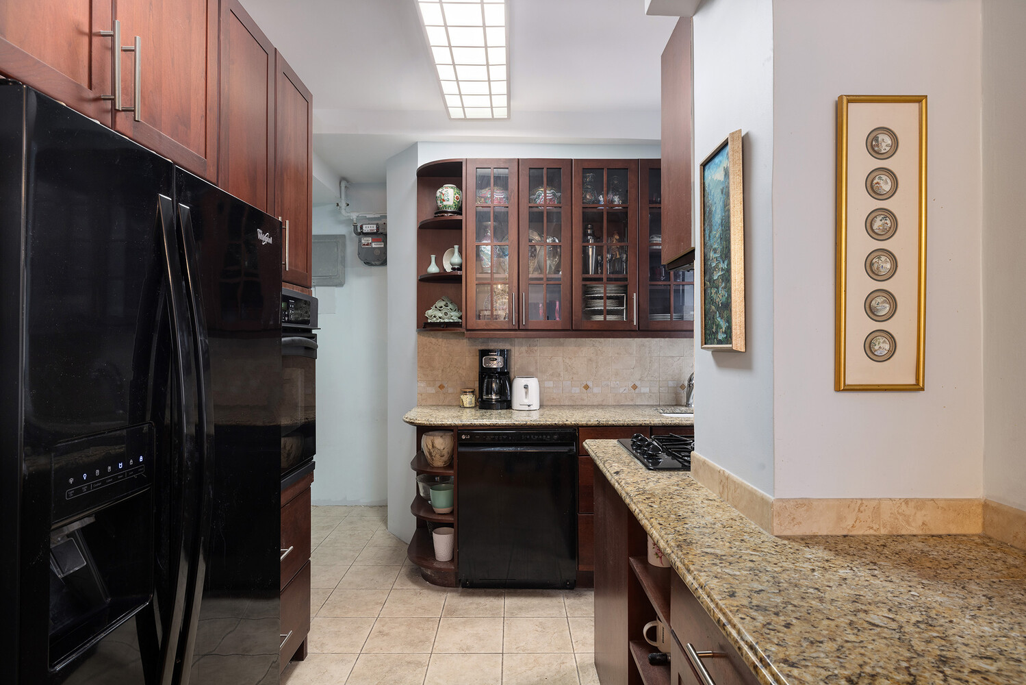 New York City, New York, 10025, United States, 2 Bedrooms Bedrooms, ,2 BathroomsBathrooms,Residential,For Sale,1901296
