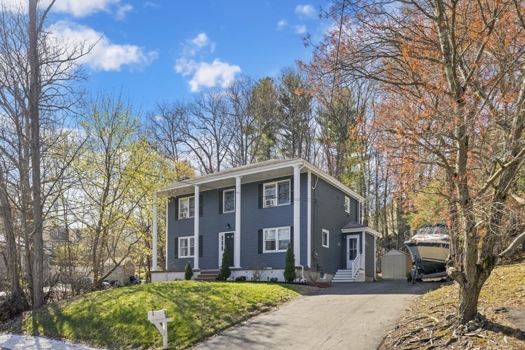 Saugus, Massachusetts, 01906, United States, 3 Bedrooms Bedrooms, ,3 BathroomsBathrooms,Residential,For Sale,1931049