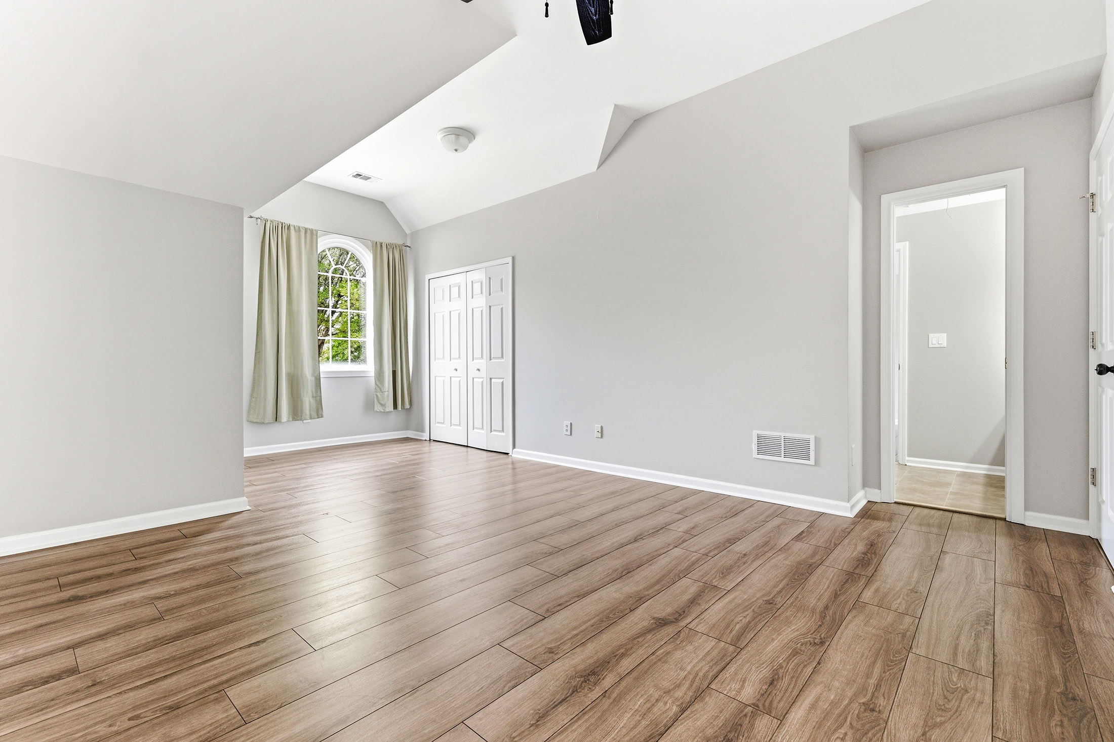  Beautifully Updated Brick Home in Vinings Estate - 物件實景