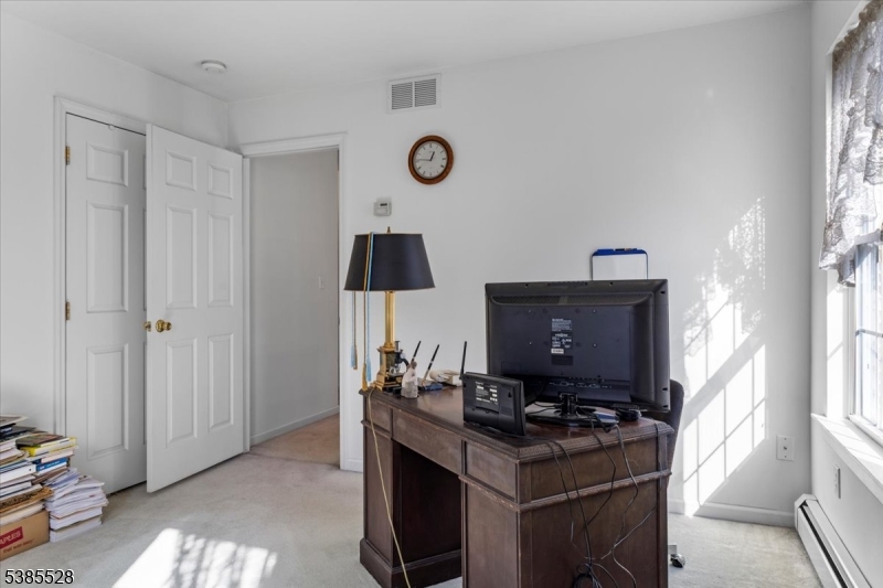 White Twp., New Jersey, 07823, United States, 4 Bedrooms Bedrooms, ,3 BathroomsBathrooms,Residential,For Sale,1989028