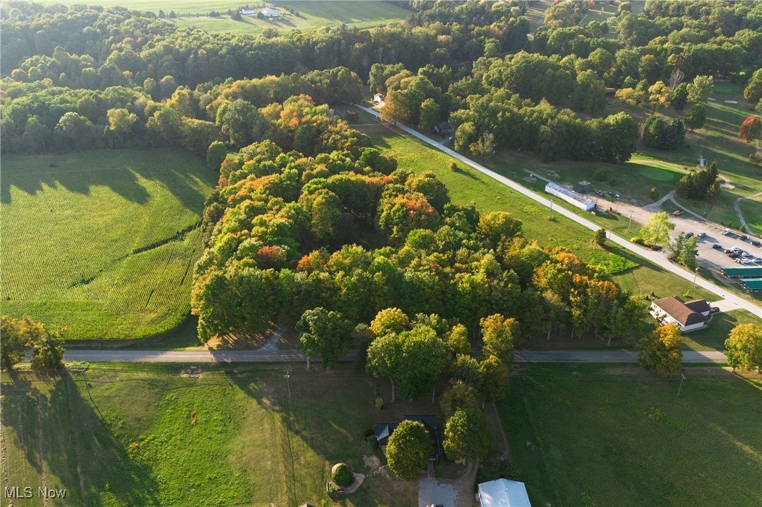 Kinsman, Ohio, 44428, United States, 4 Bedrooms Bedrooms, ,4 BathroomsBathrooms,Residential,For Sale,1983424