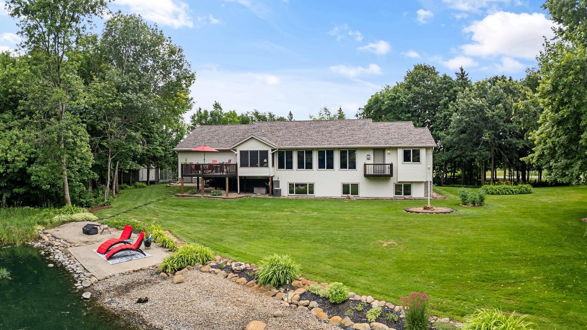 Alexandria Twp, Minnesota, 56308, United States, 3 Bedrooms Bedrooms, ,3 BathroomsBathrooms,Residential,For Sale,1903726