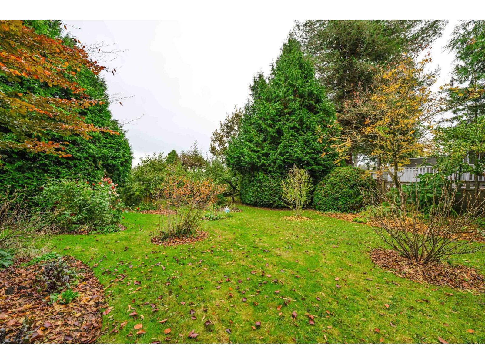 WHITE ROCK, British Columbia, V4B 4T7, CA, 4 Bedrooms Bedrooms, ,2 BathroomsBathrooms,Residential,For Sale,1951469