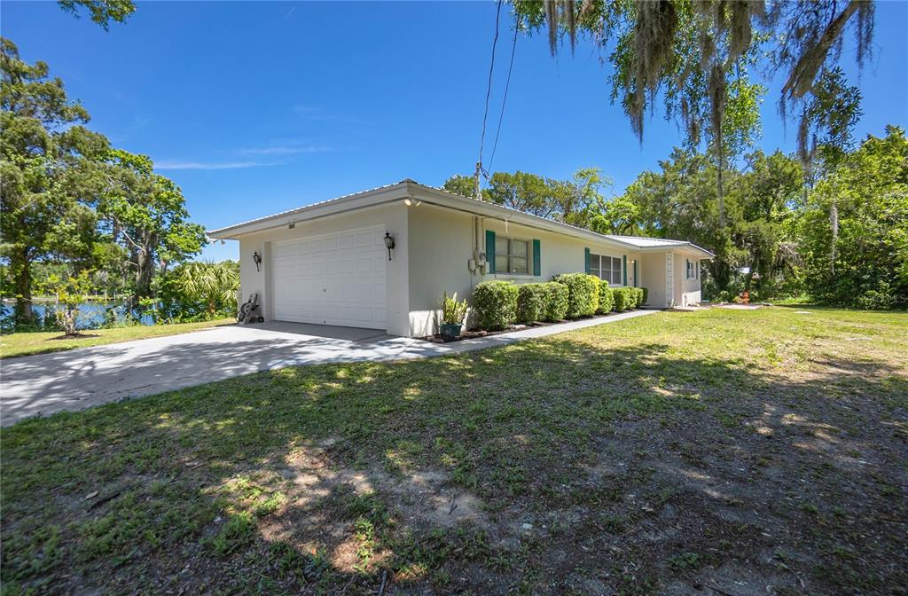 Crystal River, Florida, 34428, United States, 3 Bedrooms Bedrooms, ,2 BathroomsBathrooms,Residential,For Sale,1840194