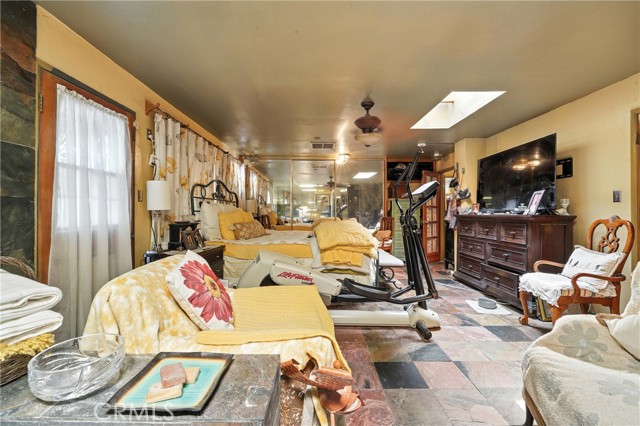 East Los Angeles, California, 90022, United States, 3 Bedrooms Bedrooms, ,Residential,For Sale,1854488