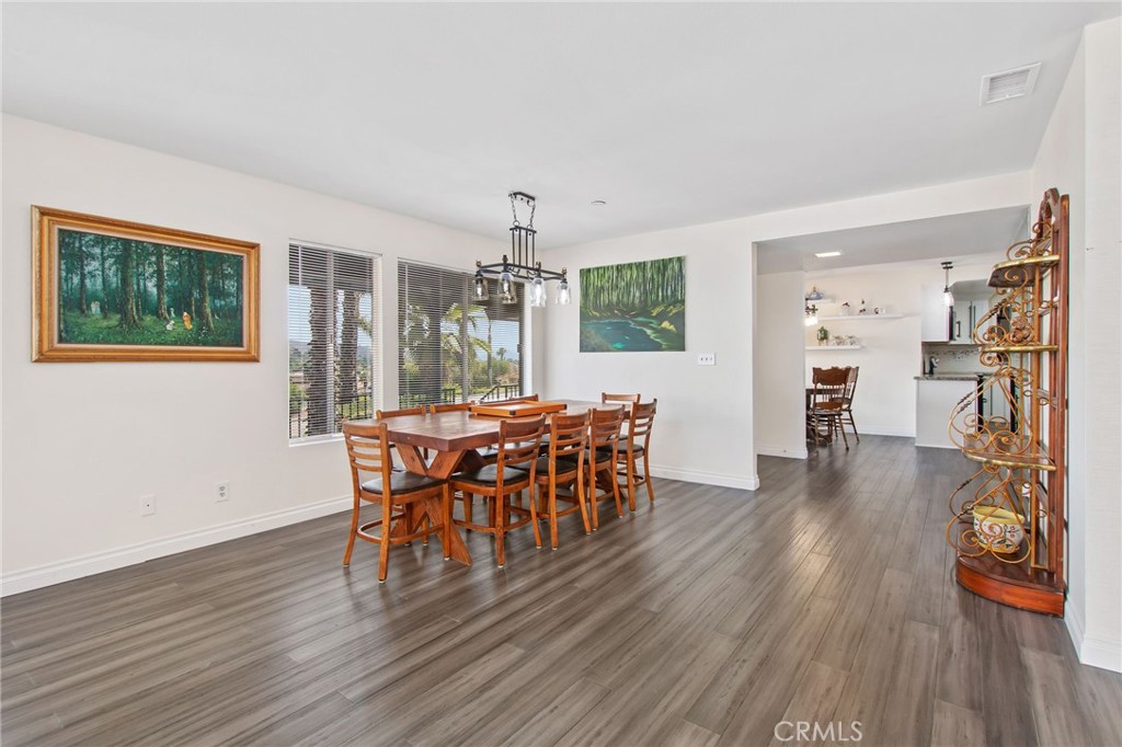 Canyon Lake, California, 92587, United States, 3 Bedrooms Bedrooms, ,2 BathroomsBathrooms,Residential,For Sale,1888203