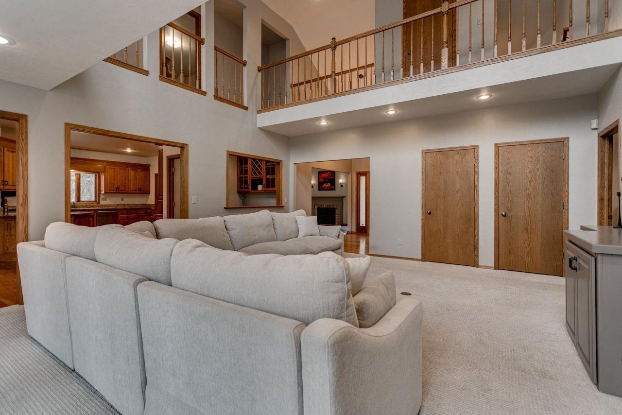 GREEN BAY, Wisconsin, 54313, United States, 5 Bedrooms Bedrooms, ,4 BathroomsBathrooms,Residential,For Sale,1768354