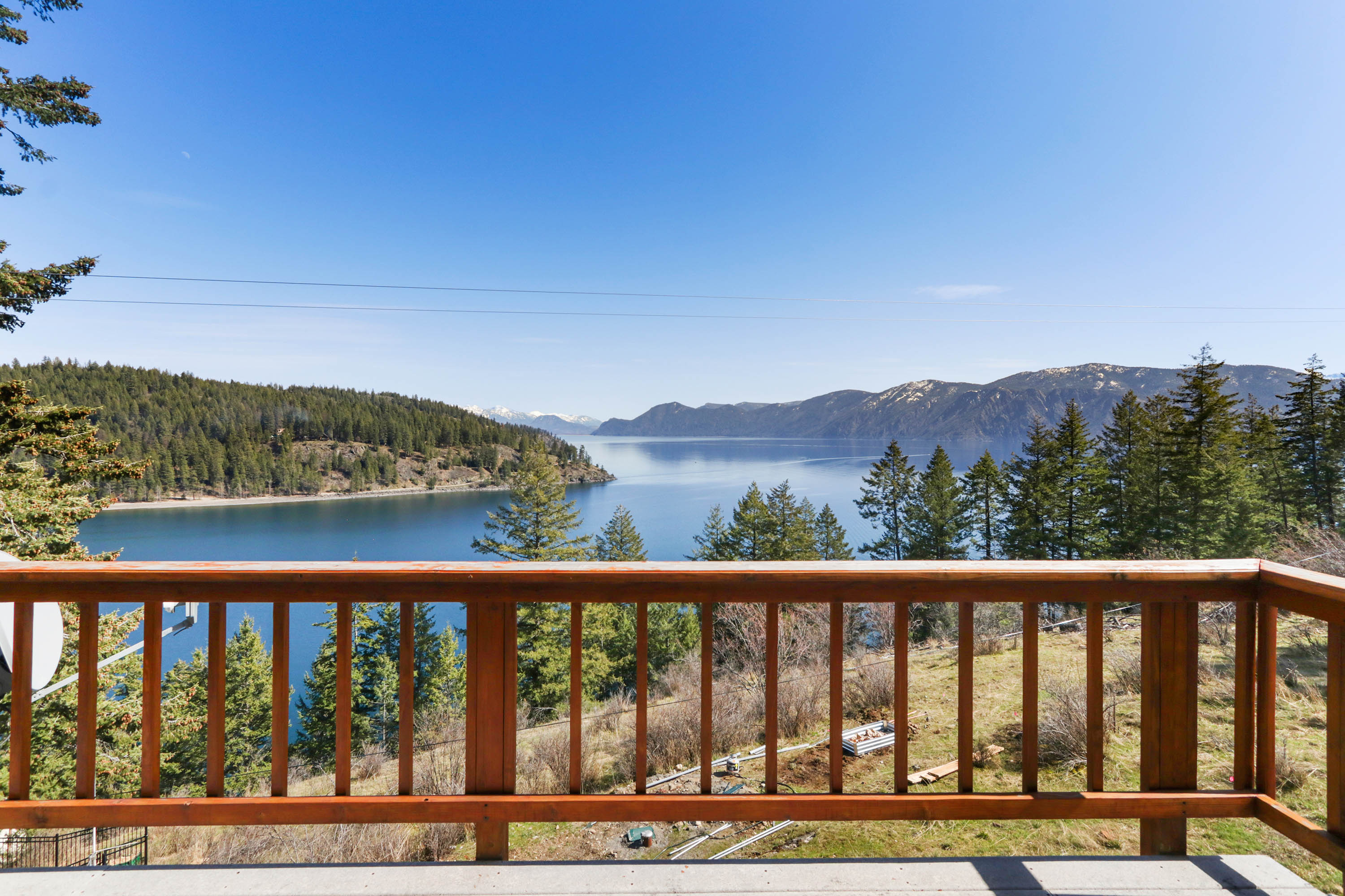 Sagle, Idaho, 83860, United States, 3 Bedrooms Bedrooms, ,2 BathroomsBathrooms,Residential,For Sale,1764165
