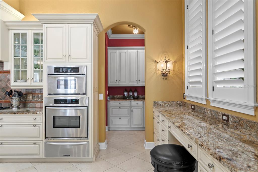 Tampa, Florida, 33616, United States, 4 Bedrooms Bedrooms, ,7 BathroomsBathrooms,Residential,For Sale,1993403