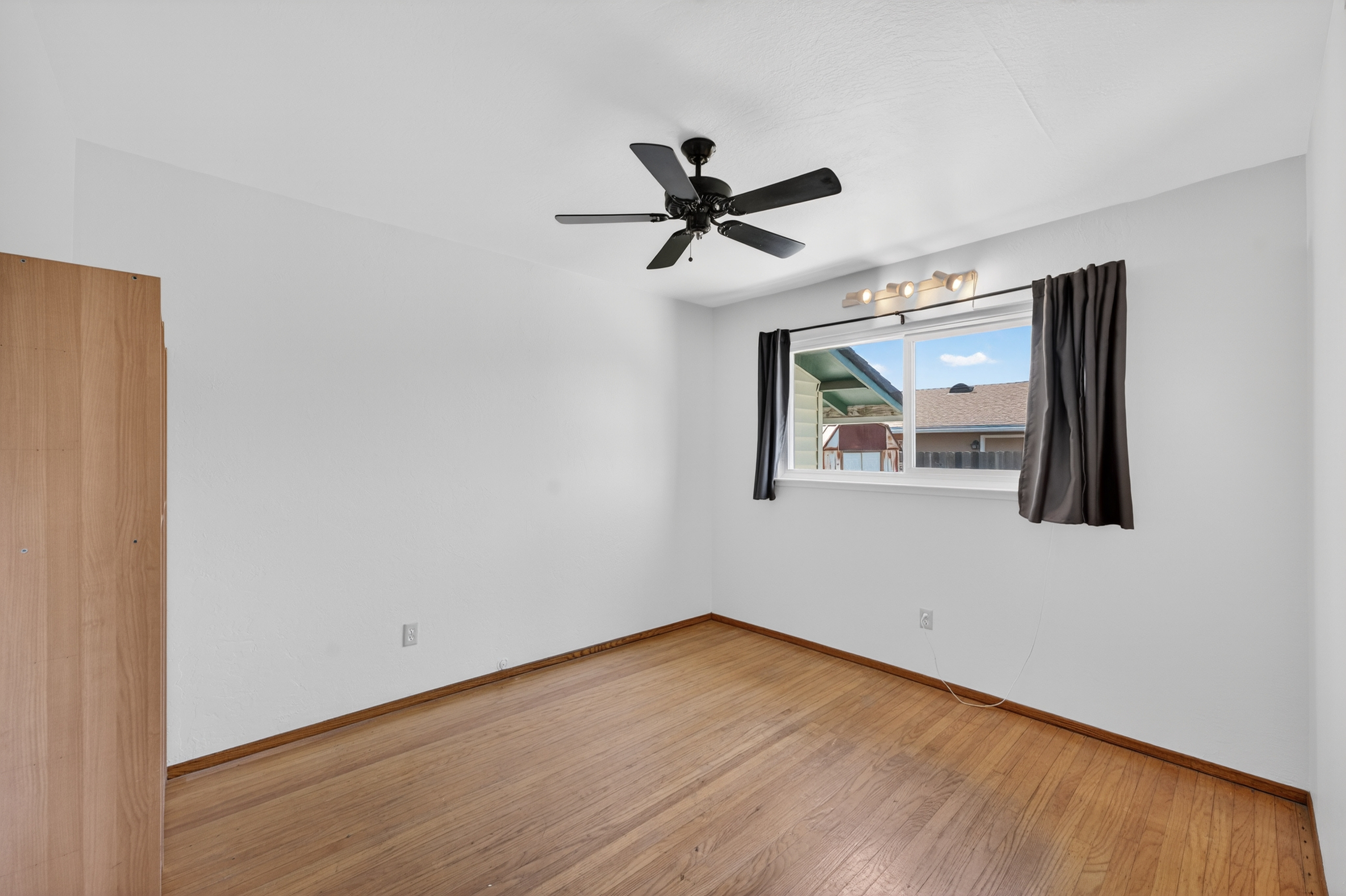  3581 Imperial Way, Sacramento, CA 95826 - 物件實景