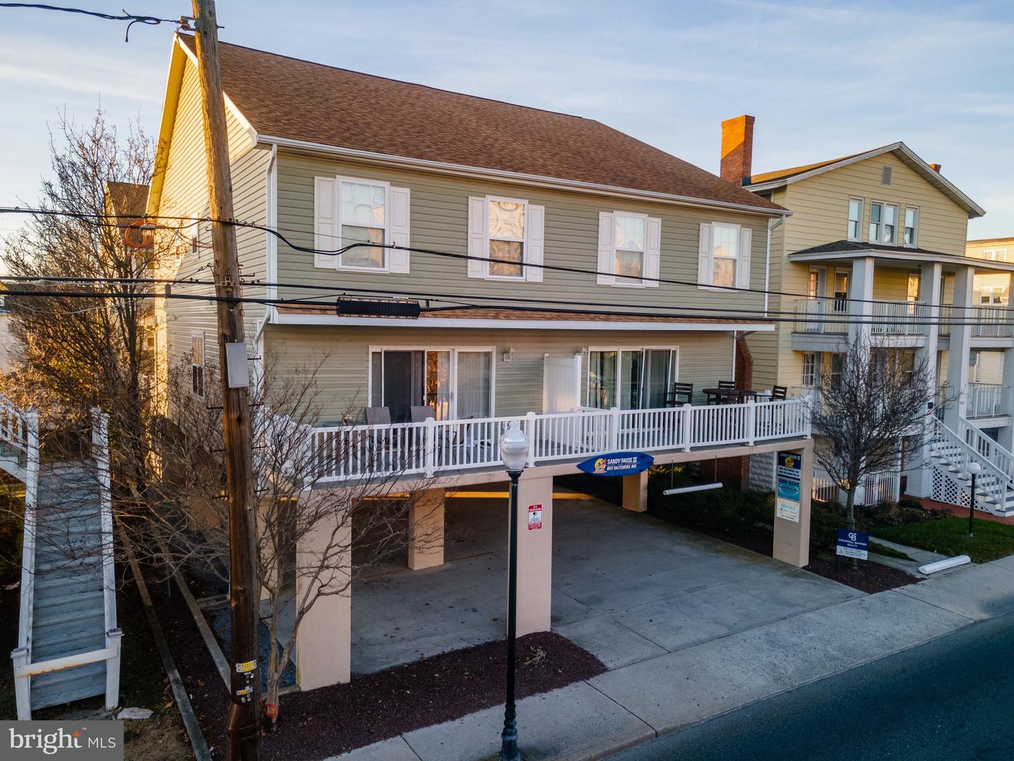 Ocean City, Maryland, 21842, United States, 3 Bedrooms Bedrooms, ,3 BathroomsBathrooms,Residential,For Sale,1744033