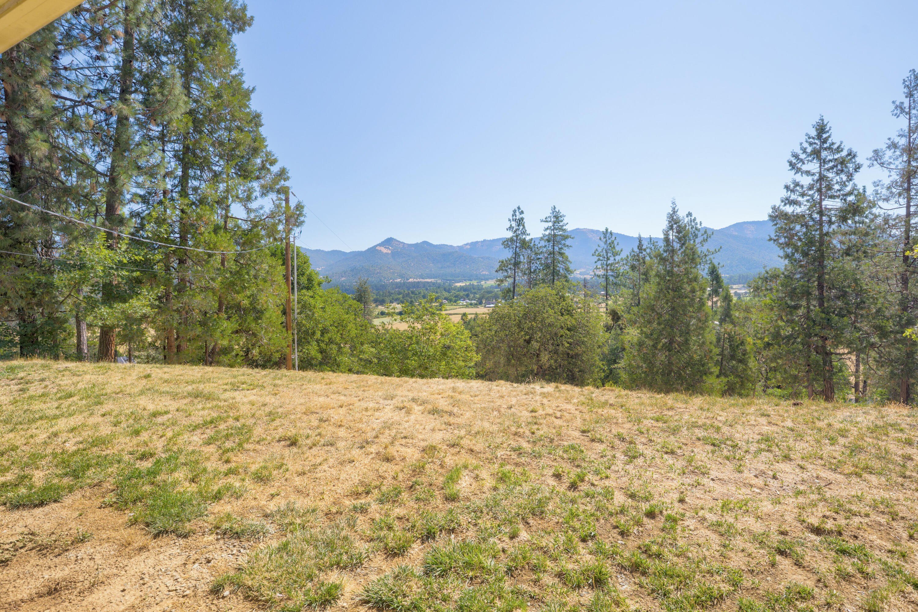 Williams, Oregon, 97544, United States, 3 Bedrooms Bedrooms, ,2 BathroomsBathrooms,Residential,For Sale,1983882